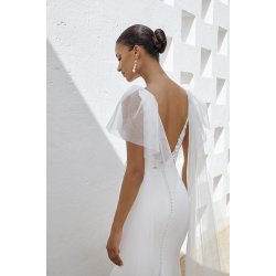 Brudekjole 11341 i Fit &amp; Flare fra Adora