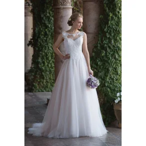Brudekjole 4021 i A-Line fra Sincerity