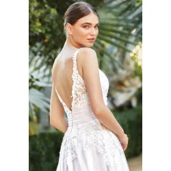 Brudekjole 44208 i A-Line fra Sincerity