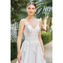 Brudekjole 44208 i A-Line fra Sincerity