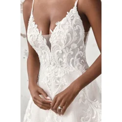 Brudekjole 44408 i Prinsesse fra Sincerity