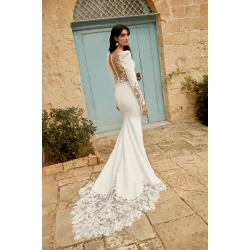 Brudekjole 44478 i Fit &amp; Flare fra Sincerity