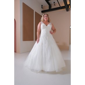 Brudekjole Becky Kat Plus Size fra Bridalstar