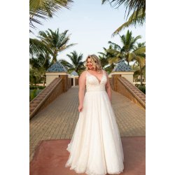 Brudekjole Heidi Plus Size fra Bridalstar