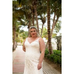 Brudekjole Hettie Plus Size fra Bridalstar