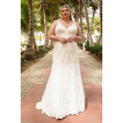 Brudekjole Hettie Plus Size fra Bridalstar