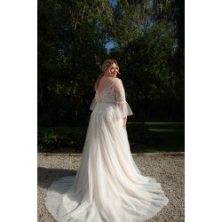 Brudekjole Holly Plus Size fra Bridalstar
