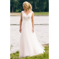 Brudekjole 324899/Isere - fra Sina C