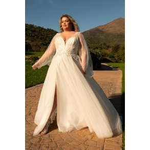 Brudekjole Joyce Plus Size fra Bridalstar