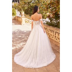 Brudekjole 20016 i Prinsesse fra Justin Alexandra